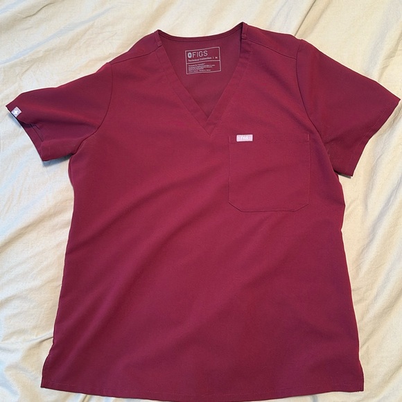 FIGs Catalina One Pocket Scrub Top - Picture 1 of 2